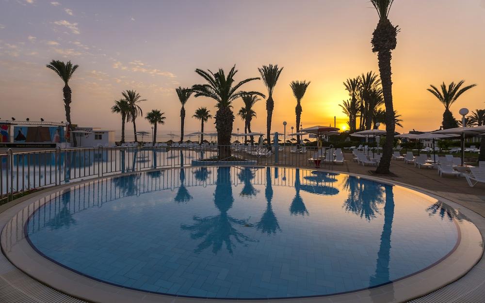 El Mouradi Skanes Monastir Exterior photo
